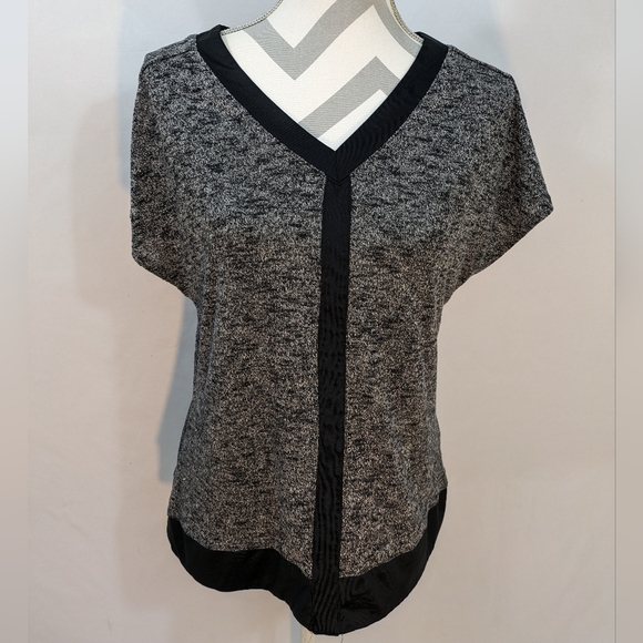 Yoga Athleisure Top by Tail - Picture 4 of 6